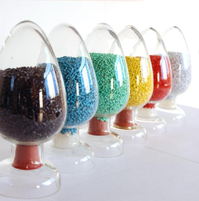 Gold plastic polysulfone (PSF)